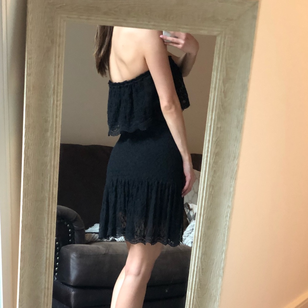 Sleeveless black dress - Picture 4 of 5